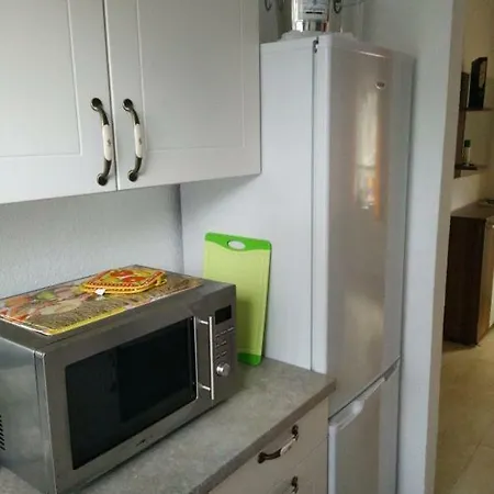 Gemutlicher Ferienbungalow Am Felsensee Bei Vakantiehuis *